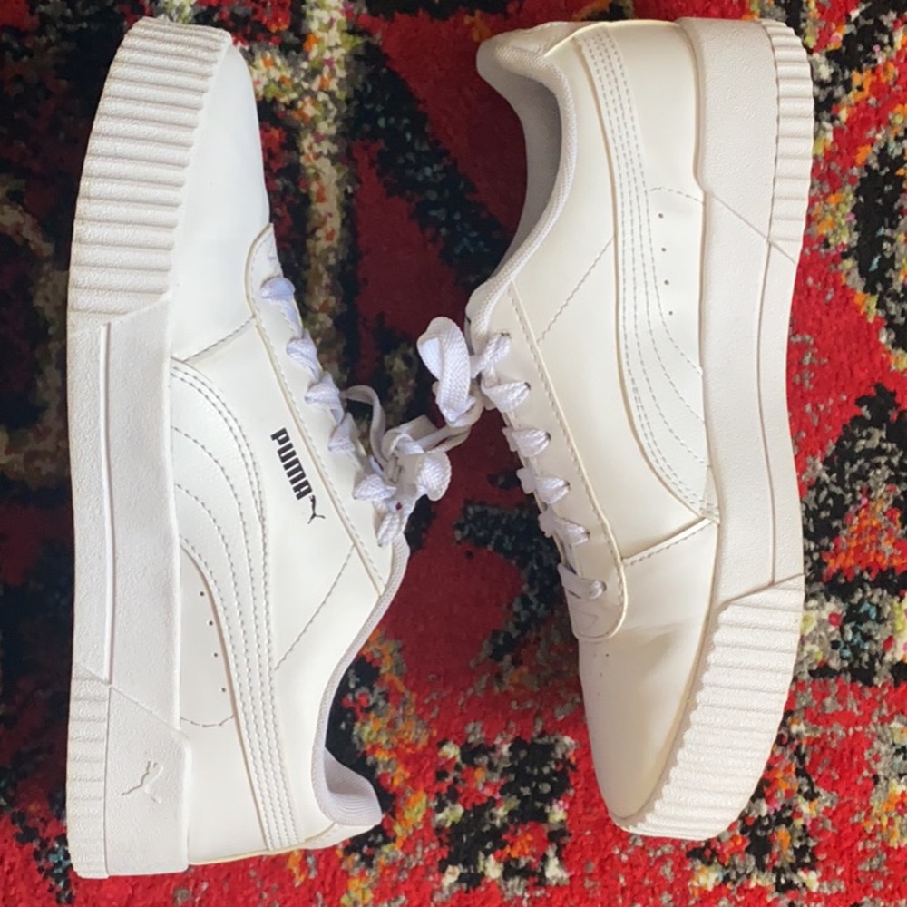 SOLD - Puma Tennis Shoes